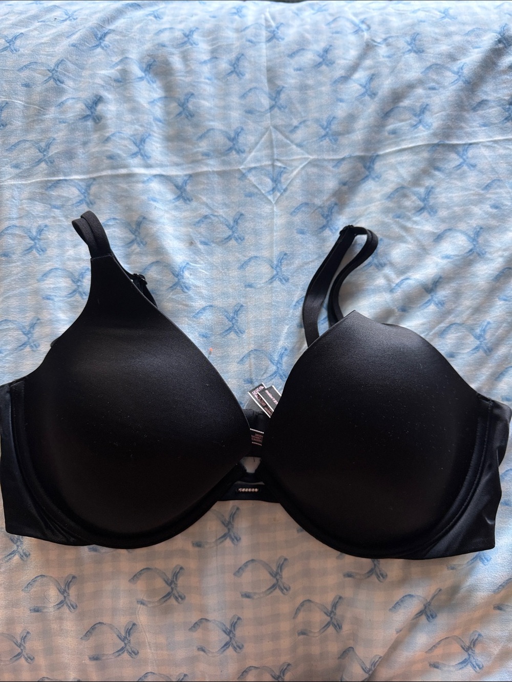 Black Smooth T-Shirt Bra - Women's Intimates